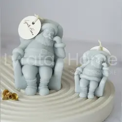 شمع دست ساز بابا نوئل نشسته (Santa Claus)