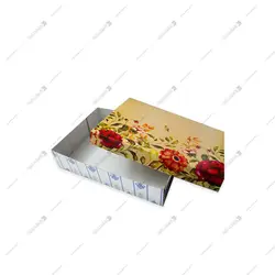 جعبه شیرینی یک و نیم کیلویی 23*33 طرح گلستان