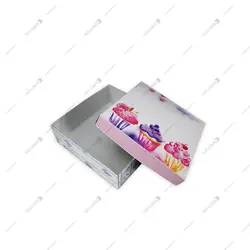 جعبه شیرینی یک کیلویی 23*23 طرح وانیلا