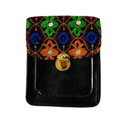 کیف رودوشی زنانه سوزن دوزی قفل دار سایز 15x19
