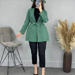 خرید آنلاین مانتو یقه انگلیسی شیک و دخترانه با دوخت عالی در مد شیک