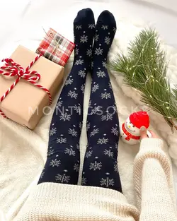 جوراب ساق بلند بالای زانو پاتریس طرح دونه برفی