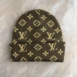 کلاه بافت طرح لویی ویتون