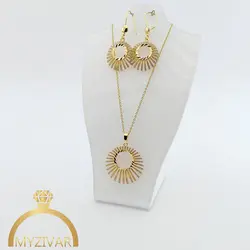 نیمست استیل نگین دار طرح طلا کد 11016