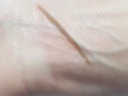 مداد ابرو اسنس کد م۵