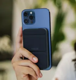 پاوربانک ۵۰۰۰ مگ سیف دار انکر Anker 622 Magnetic Battery (PowerCore Magnetic 5K) - اورجیلند