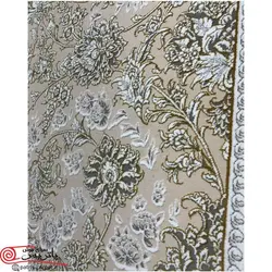 فرش ماشيني خاطره کوير کاشان 1200شانه با تراکم 3600 آکروليک طرح افشان گلریز کرم صدفی هايبالک