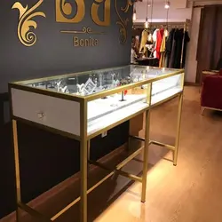 استند جواهرات