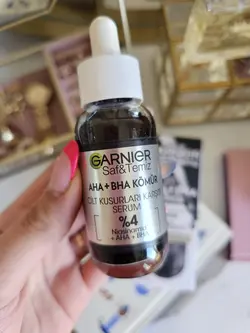 سرم زغال ضد جوش گارنیر