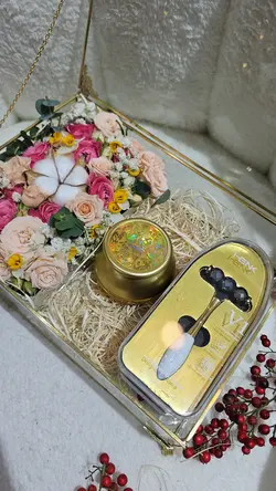 پک روز مادر با کرم ضدچروک کوآنزیم کیو10 و ماساژور رولی صورت