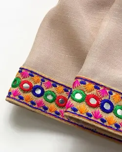 شال سوزن دوزی کرمی