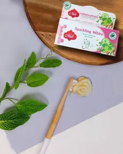 پک دو عددی خمیردندان گیاهی و سفید کننده ناب محصول رویای سلامت وزن هر کدام70گرم میباشد