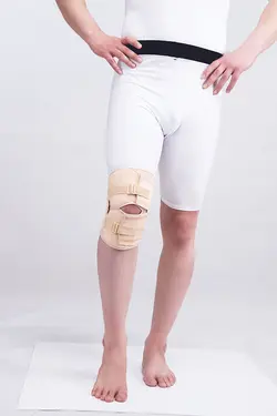 زانوبند قابل تنظیم با کشکک باز (ابری)