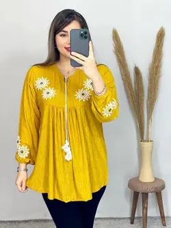 بلوز قواره دار یقه بنددار کد 7060