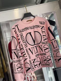 بلوز آستین دار طرح برند کد 7136