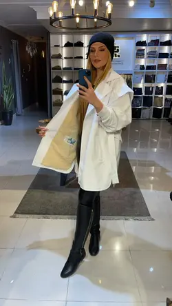 کاپشن نیوان