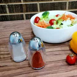 نمک پاش تخم مرغی درب کروم اکرولیک تایوان کد 136