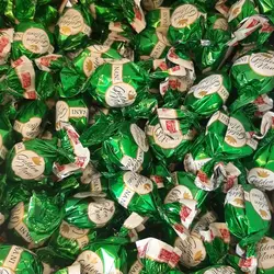 تافی روکشدار کره ای با مغز فندق 1000 گرم گلدن نانی
