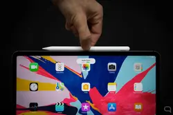 اپل پنسل نسل 2