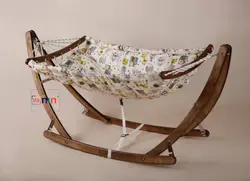 گهواره سنتی چوبی تاشو