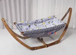 گهواره سنتی چوبی تاشو جنس متوسط danini - فروشگاه سیسمونی روژان