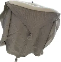 پتو بافت خزدار کلاهدار - فروشگاه سیسمونی روژان