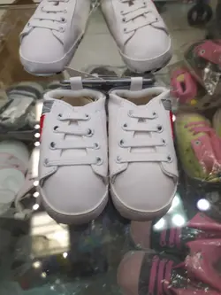 پاپوش نوزادی سفید نیو استار newstar - فروشگاه سیسمونی روژان