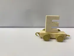 حروف چوبی انگلیسی مدل قطاری - فروشگاه سیسمونی روژان