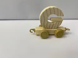 حروف چوبی انگلیسی مدل قطاری - فروشگاه سیسمونی روژان