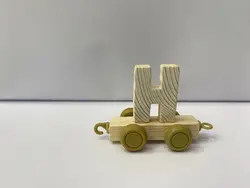 حروف چوبی انگلیسی مدل قطاری - فروشگاه سیسمونی روژان