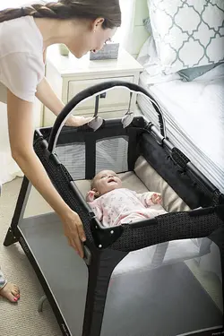 تخت و پارک گراکو مدل ساده graco 1943815-1989107 - فروشگاه سیسمونی روژان