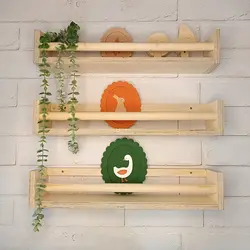 شلف کتابخانه جلو میله ای