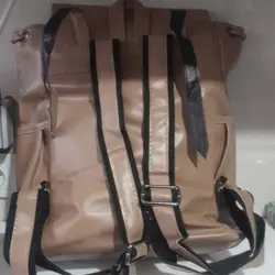 کوله پشتی چرم مصنوعی لویی ویتون رنگ کرمی