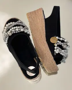 Q-Mermaid Black