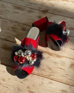 Yalda Heels