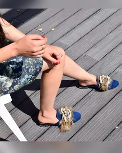 YZ-Blue.Foxy Mermaid