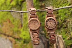 ساعت مچی چوبی (مدل square با چوب اقاقیا)