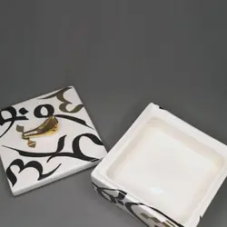 شکلات خوری سرامیکی مربع کوچک تایپوگرافی طلا