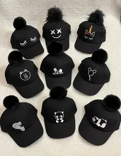 بیسبالی گلدوزی مشکی تکپوم