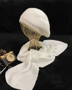 شال‌وکلاه برت بافت