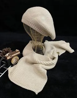 شال‌وکلاه برت بافت