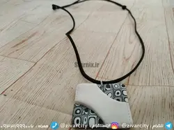 گردنبند زیبا چرم و تریشه
