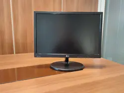 مانیتور LG استوک 20 اینچ IPS LED