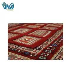 گلیم دستباف طرح خشتی سیرجان