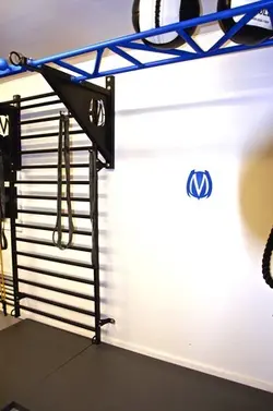 pull up بارفیکس چند کاره دیواری - توان سنتر