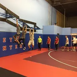 pull up بارفیکس چند کاره دیواری - توان سنتر