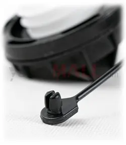 درب داخلی باک بنزین | Hyundai/KIA Genuine Parts – Mobis | 3101025300