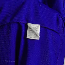 تیشرت سورمه‌ای