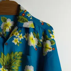 پیراهن هاوایی طرح دار
