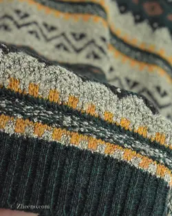 بافت وینتیج سبز رنگ طرح‌دار